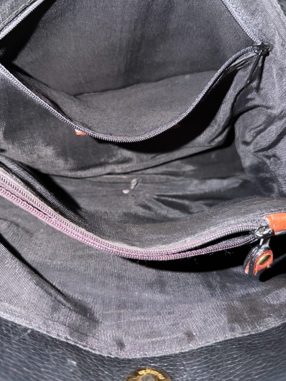 Vintage Etienne Aigner Black Shoulder Bag with Orange Trim - Picture 6 of 6